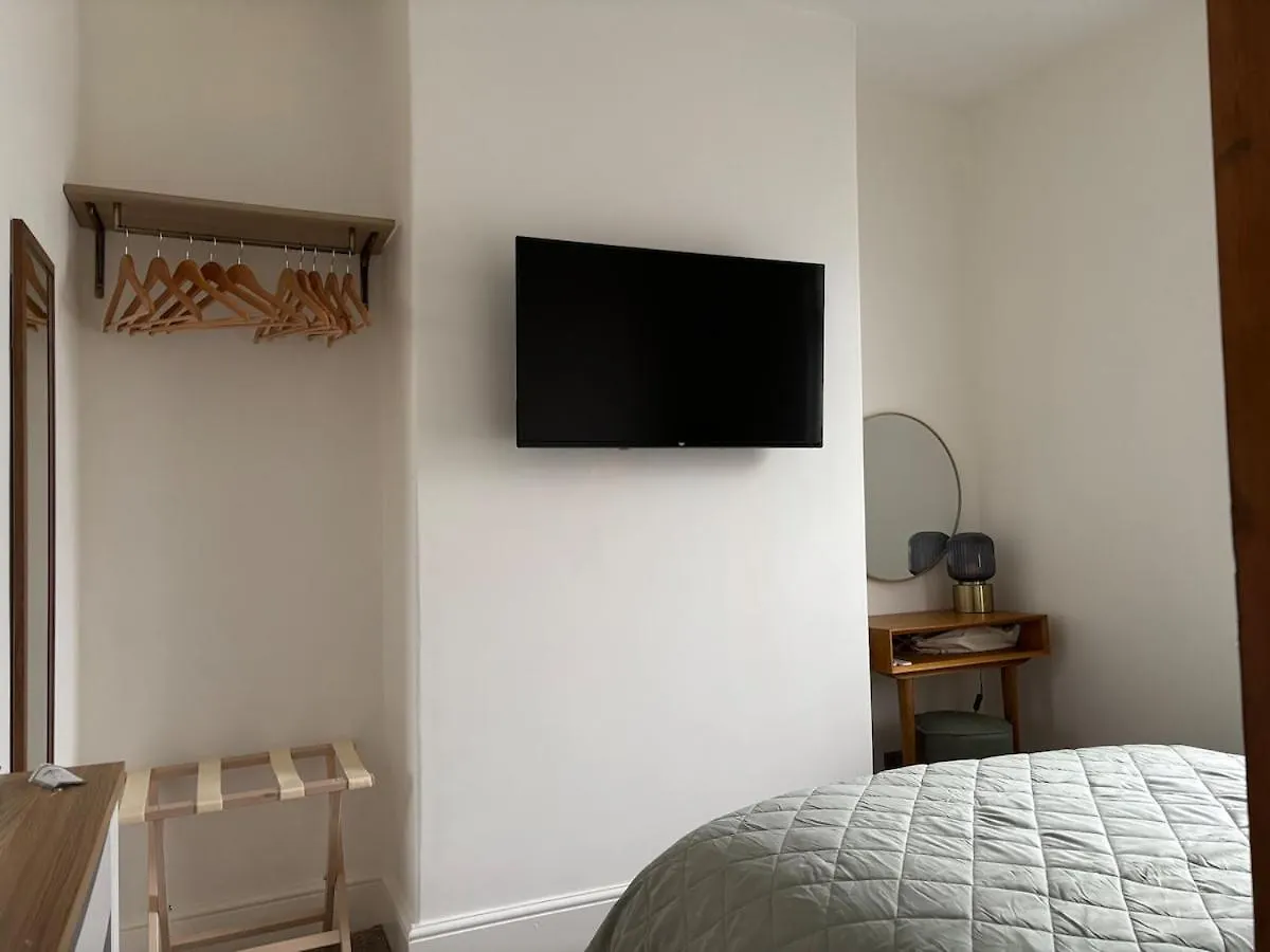 The Cottage - Cosy Filey Home 0*,